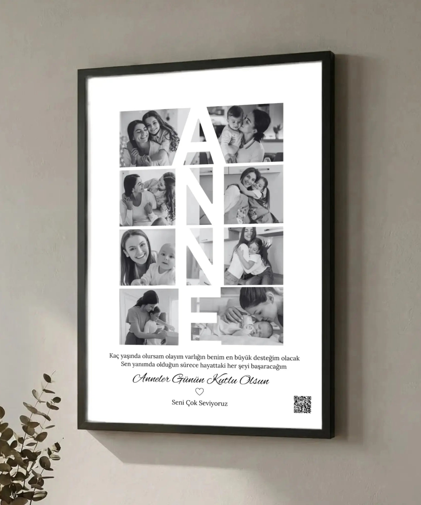 Anneler gününde alınabilecek en güzel hediyeler 8 fotoğraflı anne yazılı kolaj tablo.