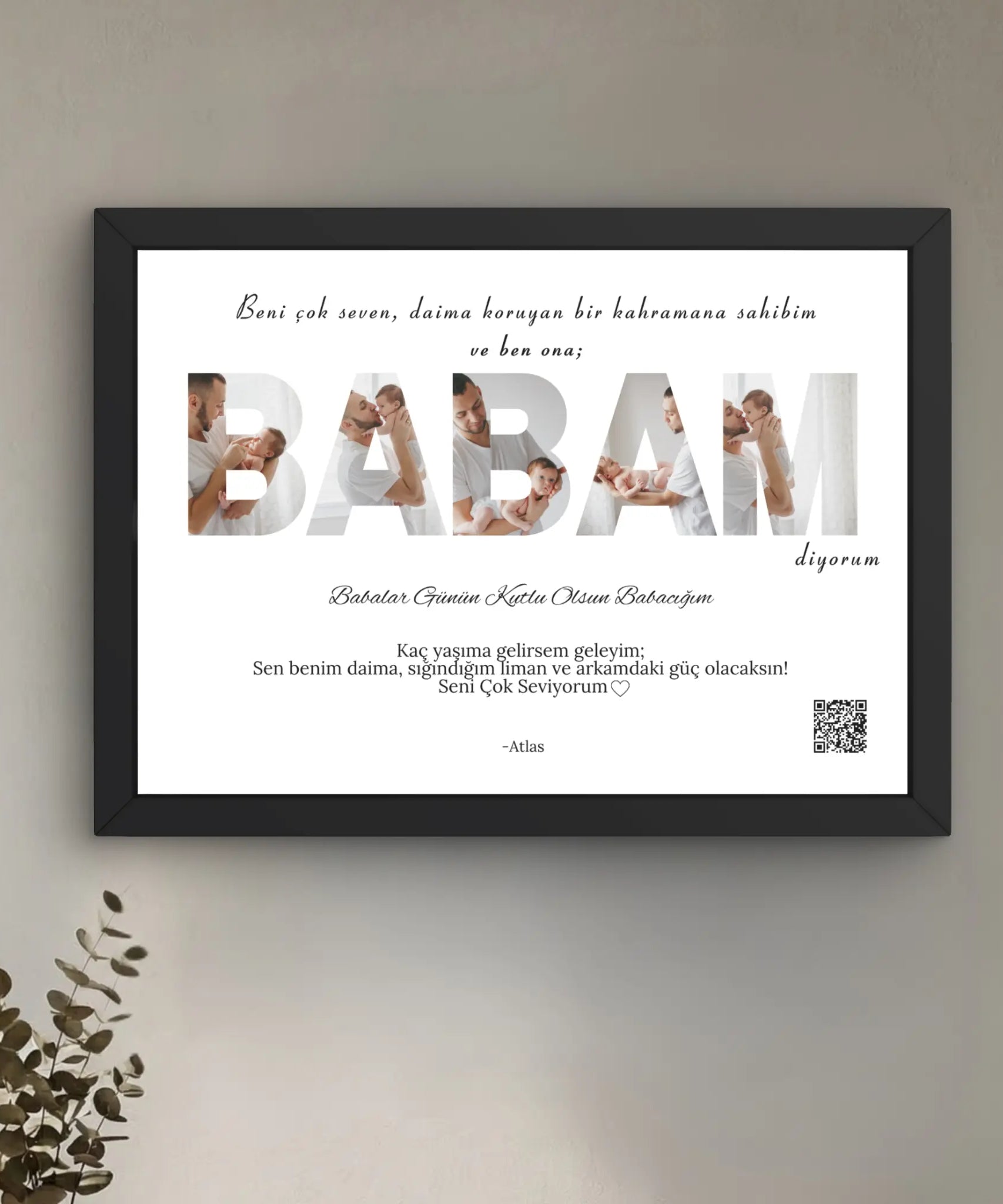 BABAM yazısının her harfinin içine fotoğraf yerleştirilmiş, canlı önizleme ile tasarlanabilen kişiye özel Babalar Günü tablosu.